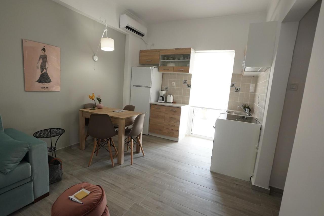 Athens Central Apartment 2 Mins To Metro Exterior foto