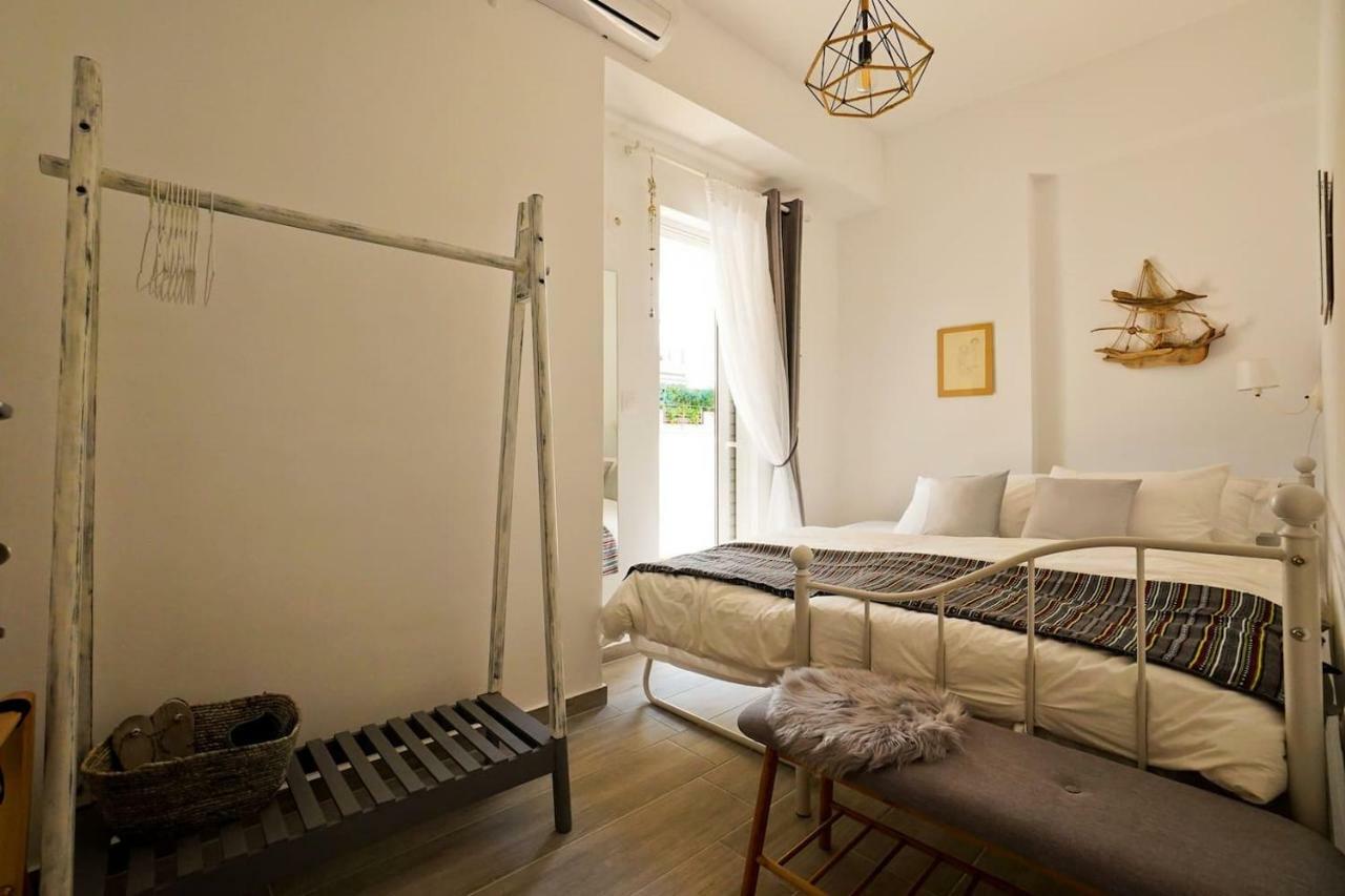 Athens Central Apartment 2 Mins To Metro Exterior foto
